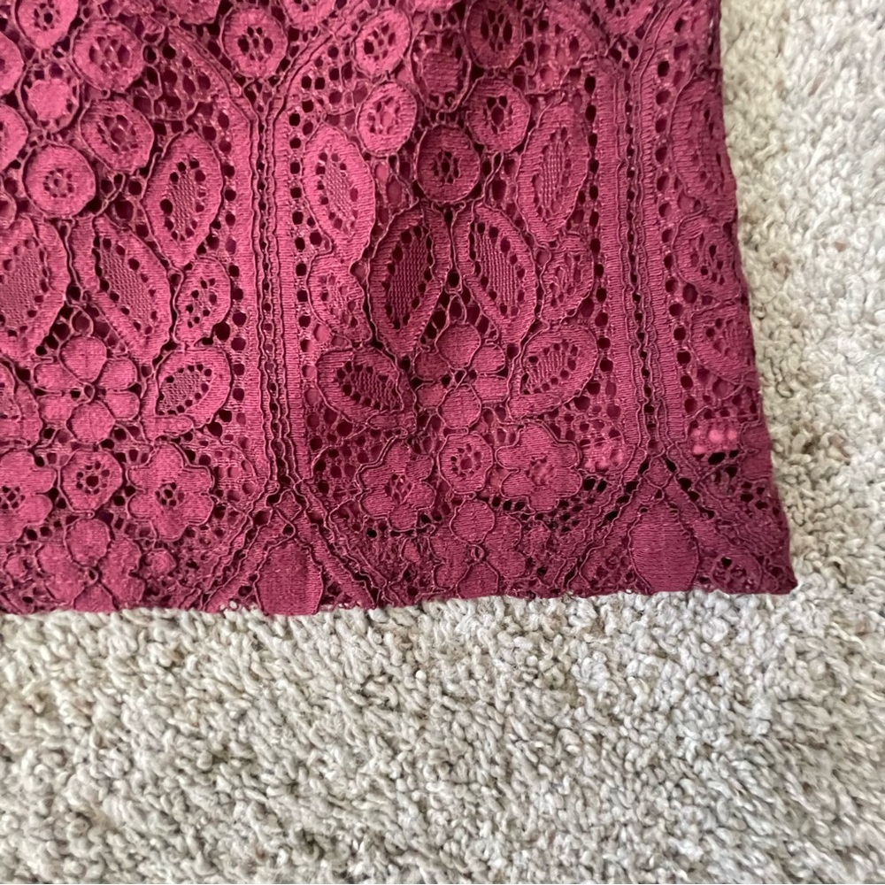 LIKE NEW Lulus Burgundy Deep V Plunge Crochet Wedding Party Dress Small S Lulu’s - Picture 5 of 11